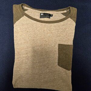 Men's Large Organic Cotton Simons LS Tee (21" PTP)